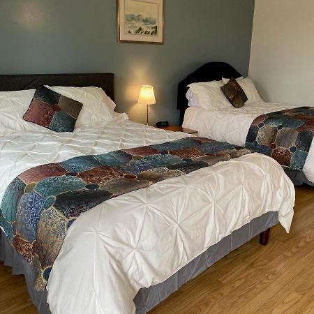 Webbers Lake Charlotte Motel Queen And Double Bed Екстер'єр фото