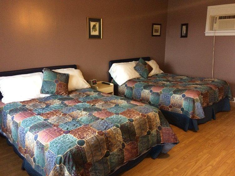 Webbers Lake Charlotte Motel Queen And Double Bed Екстер'єр фото