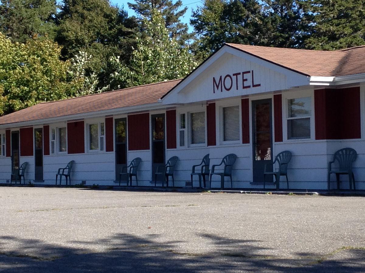 Webbers Lake Charlotte Motel Queen And Double Bed Екстер'єр фото